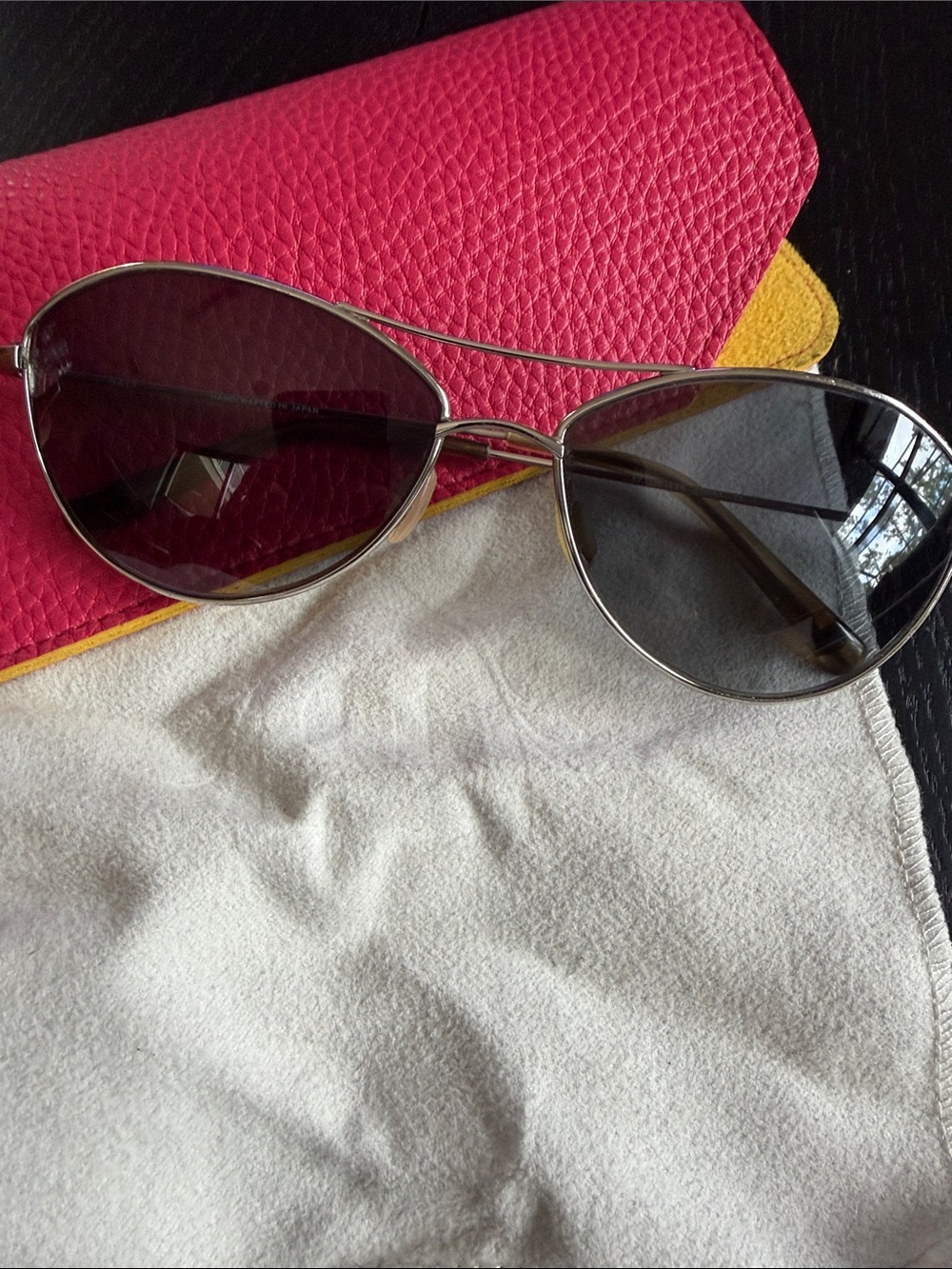Salt optics Slim polarized Metal Aviator Sunglasses in Dark Gray